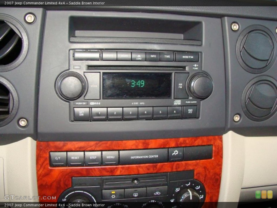 Saddle Brown Interior Controls for the 2007 Jeep Commander Limited 4x4 #45756518