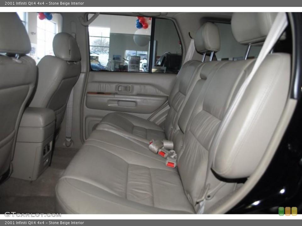 Stone Beige Interior Photo for the 2001 Infiniti QX4 4x4 #45762923