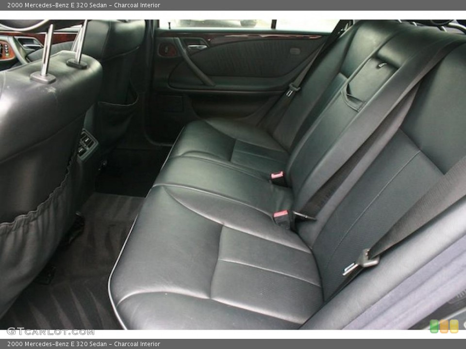 Charcoal Interior Photo for the 2000 Mercedes-Benz E 320 Sedan #45782670