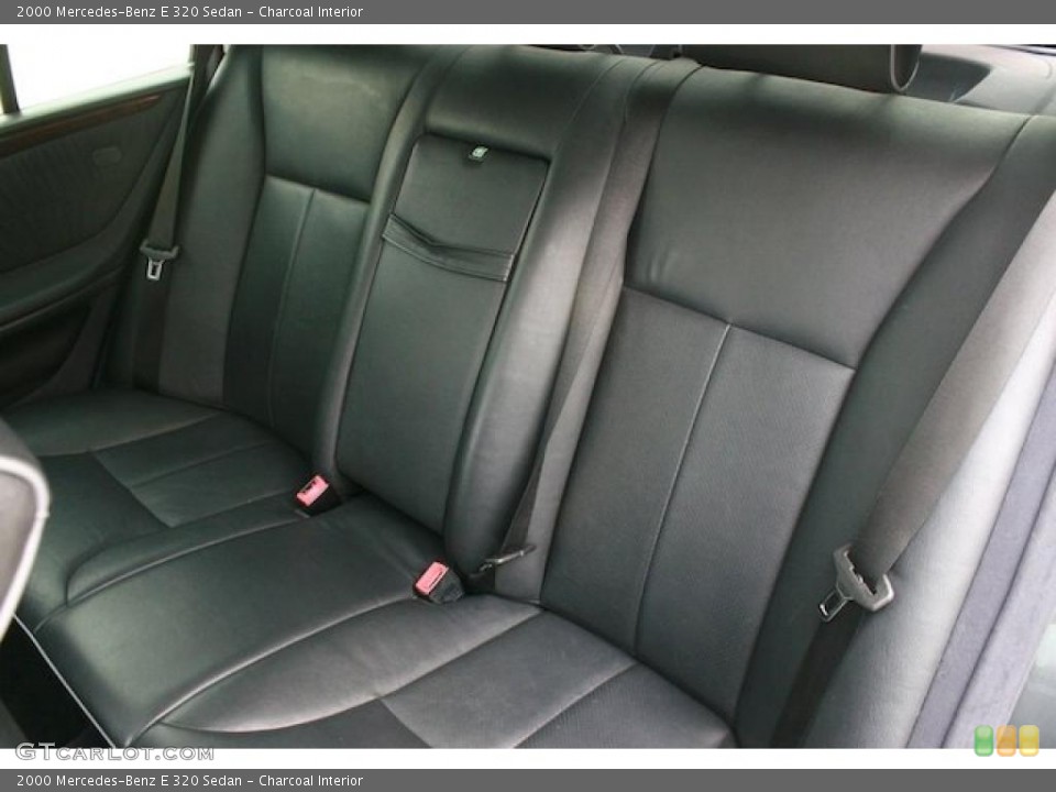 Charcoal Interior Photo for the 2000 Mercedes-Benz E 320 Sedan #45782906