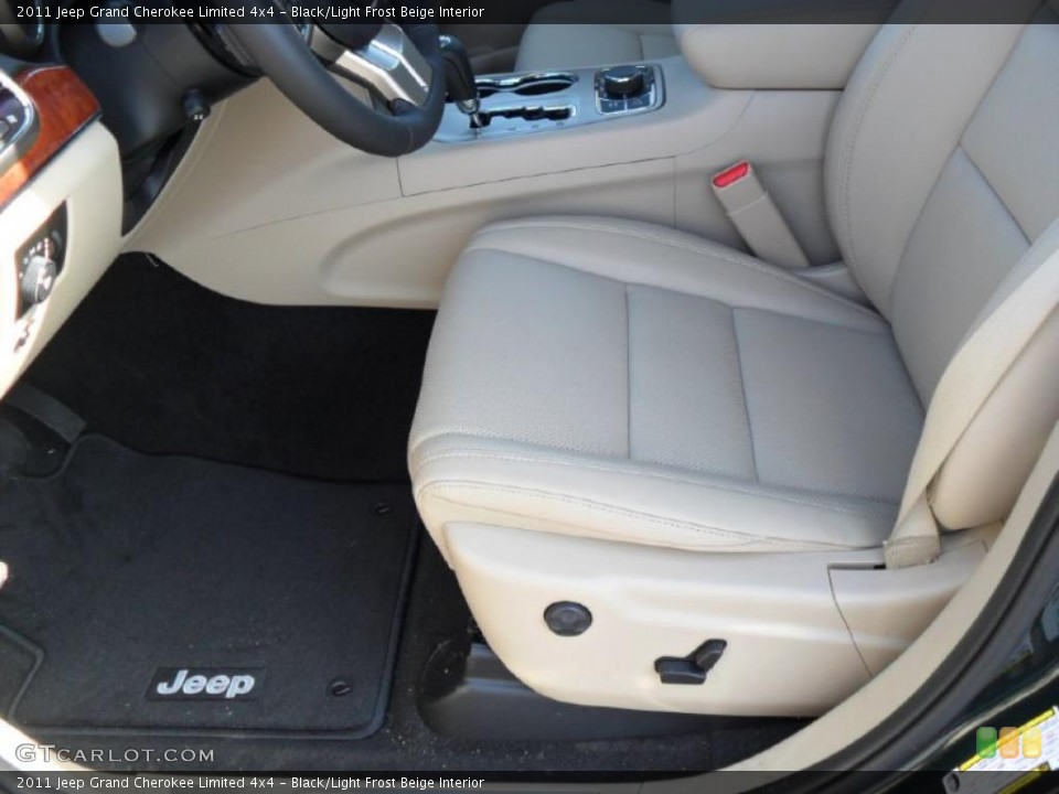 Black/Light Frost Beige Interior Photo for the 2011 Jeep Grand Cherokee Limited 4x4 #45784426