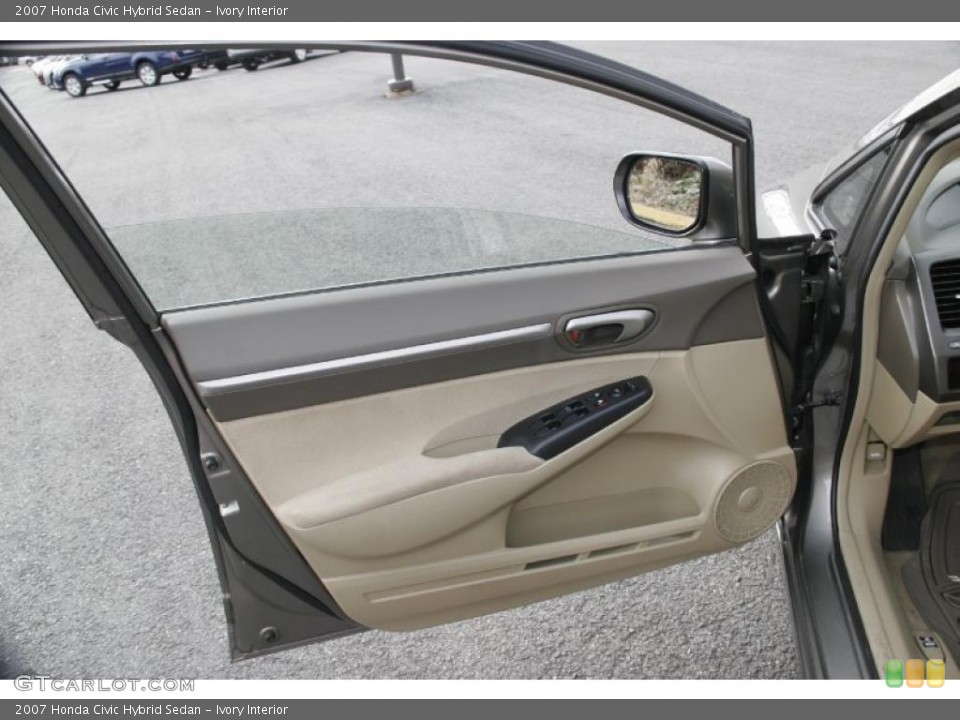 Ivory Interior Door Panel for the 2007 Honda Civic Hybrid Sedan #45786102