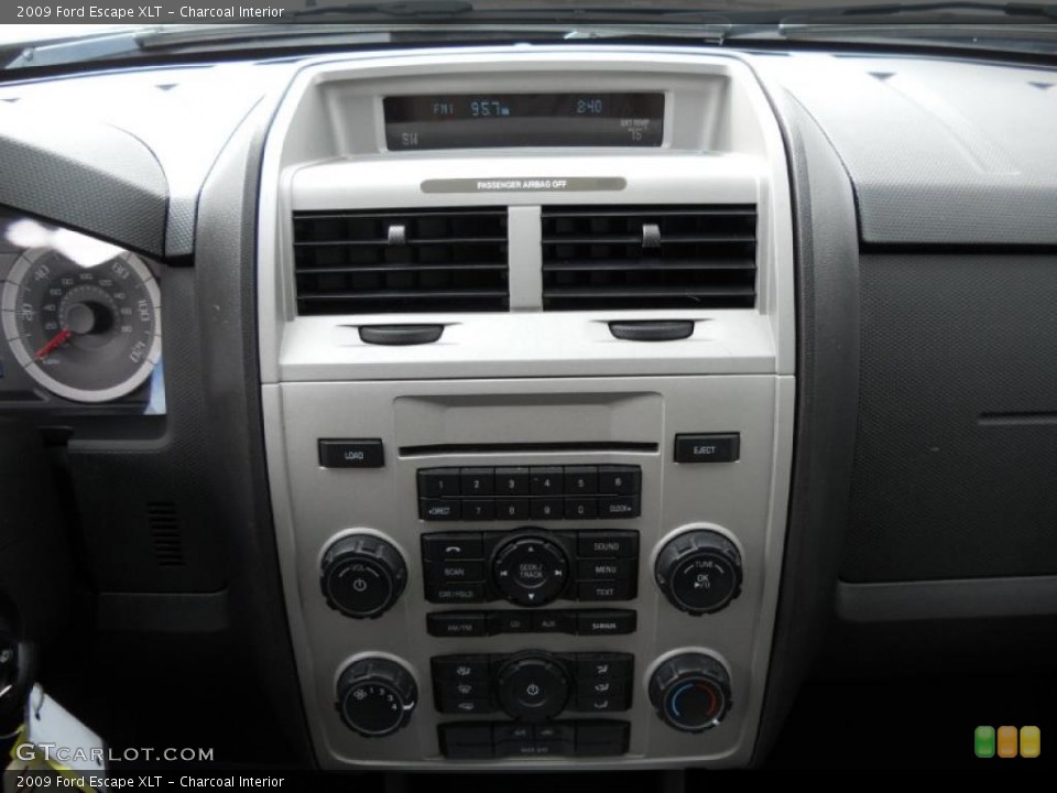 Charcoal Interior Controls for the 2009 Ford Escape XLT #45790514