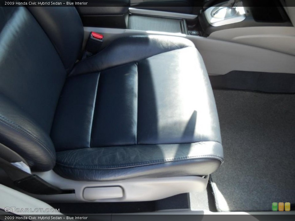 Blue Interior Photo for the 2009 Honda Civic Hybrid Sedan #45790690