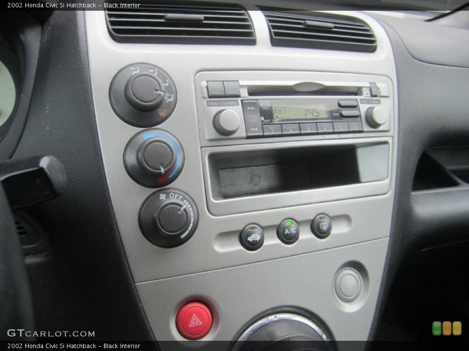 Black Interior Controls for the 2002 Honda Civic Si Hatchback #45797487