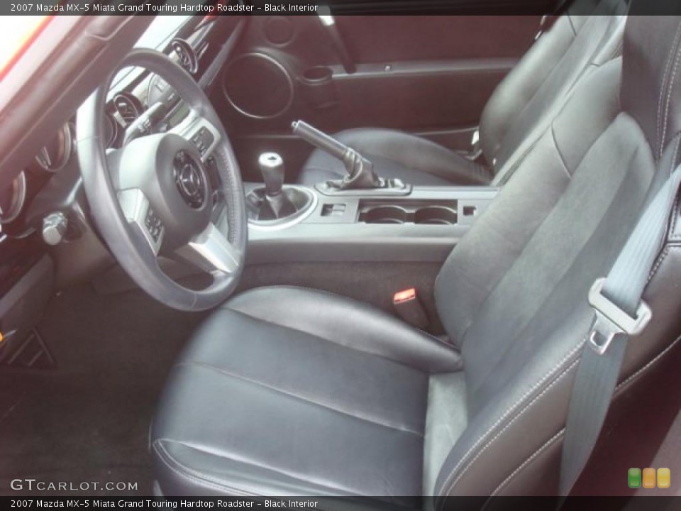 Black Interior Photo for the 2007 Mazda MX-5 Miata Grand Touring Hardtop Roadster #45798399
