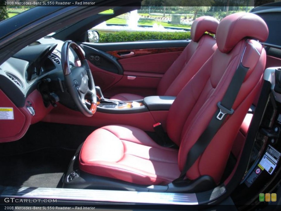 Red Interior Photo for the 2008 Mercedes-Benz SL 550 Roadster #45801681