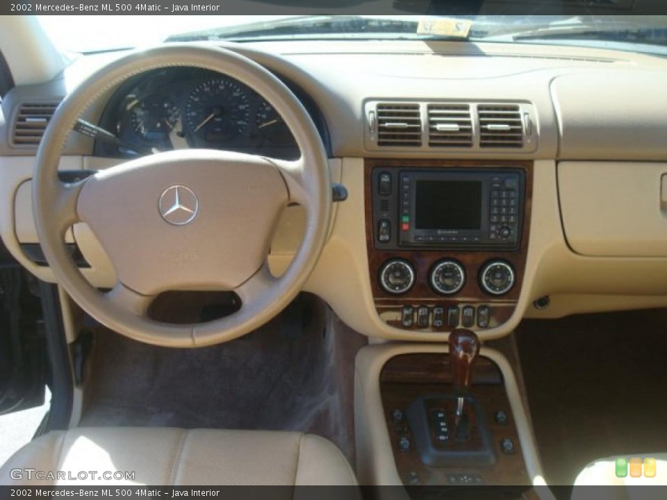 Java Interior Dashboard for the 2002 Mercedes-Benz ML 500 4Matic #45806705