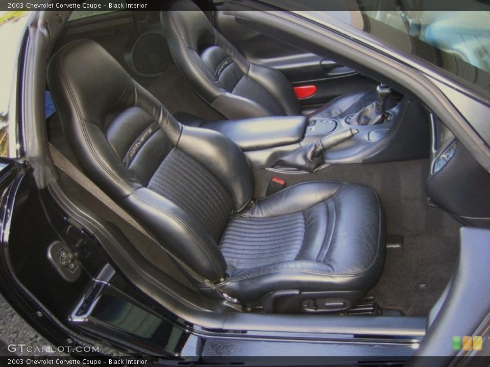 Black Interior Photo for the 2003 Chevrolet Corvette Coupe #45811477