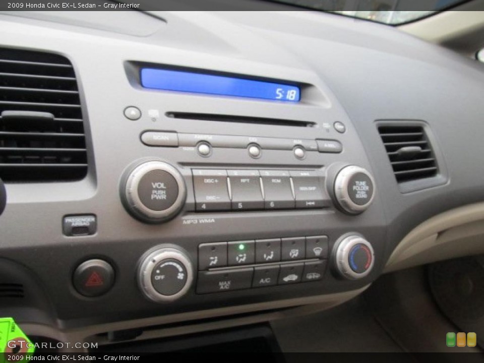 Gray Interior Controls for the 2009 Honda Civic EX-L Sedan #45818057