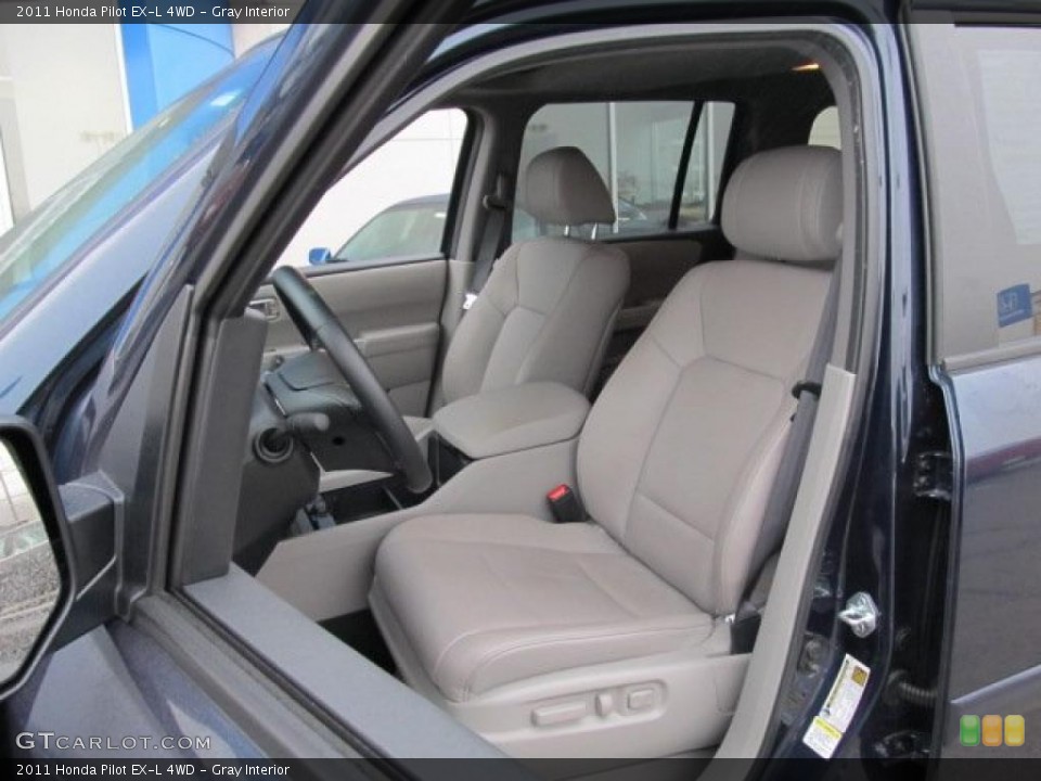 Gray Interior Photo for the 2011 Honda Pilot EX-L 4WD #45820147