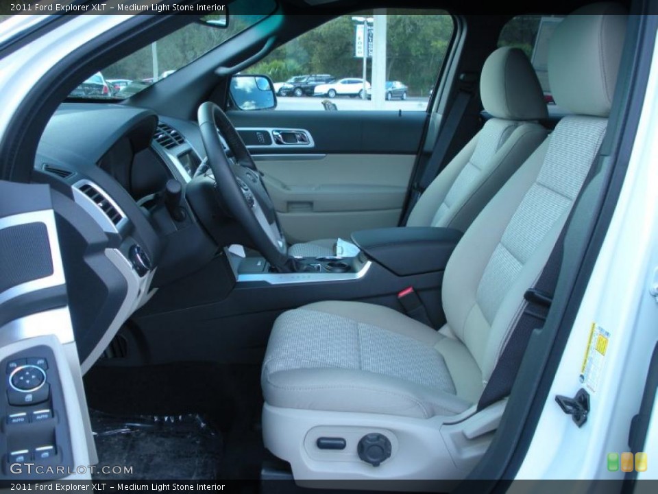 Medium Light Stone Interior Photo for the 2011 Ford Explorer XLT #45822629