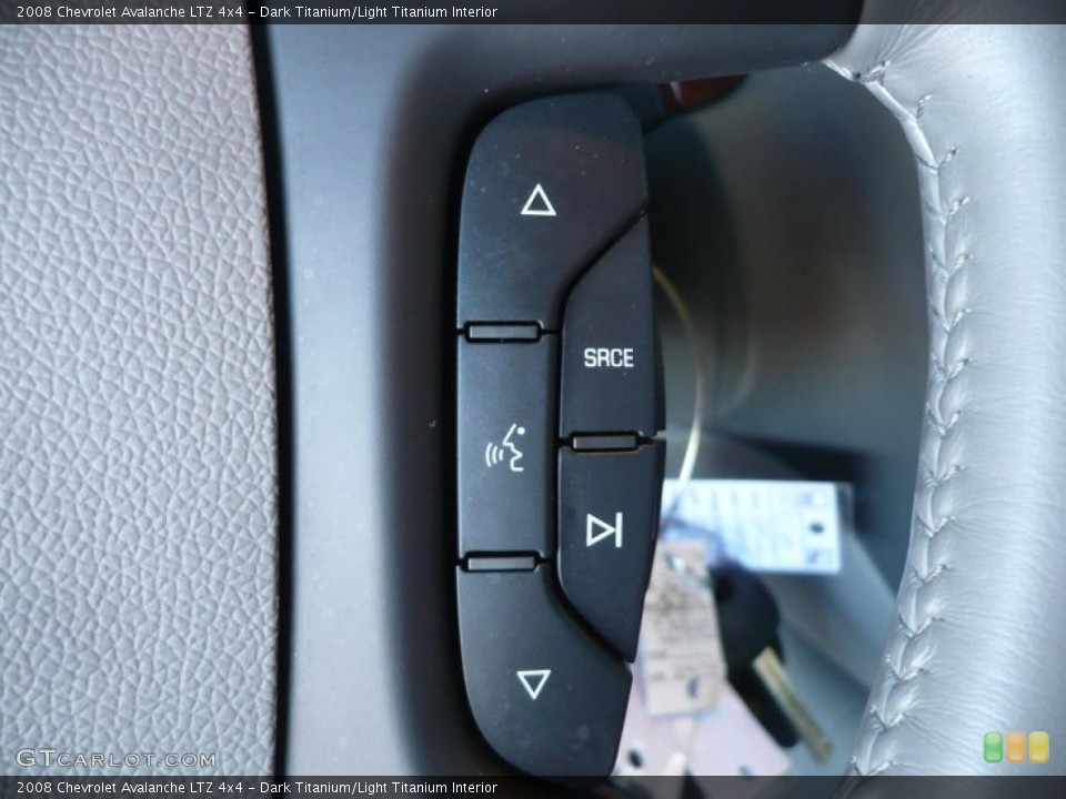 Dark Titanium/Light Titanium Interior Controls for the 2008 Chevrolet Avalanche LTZ 4x4 #45829193