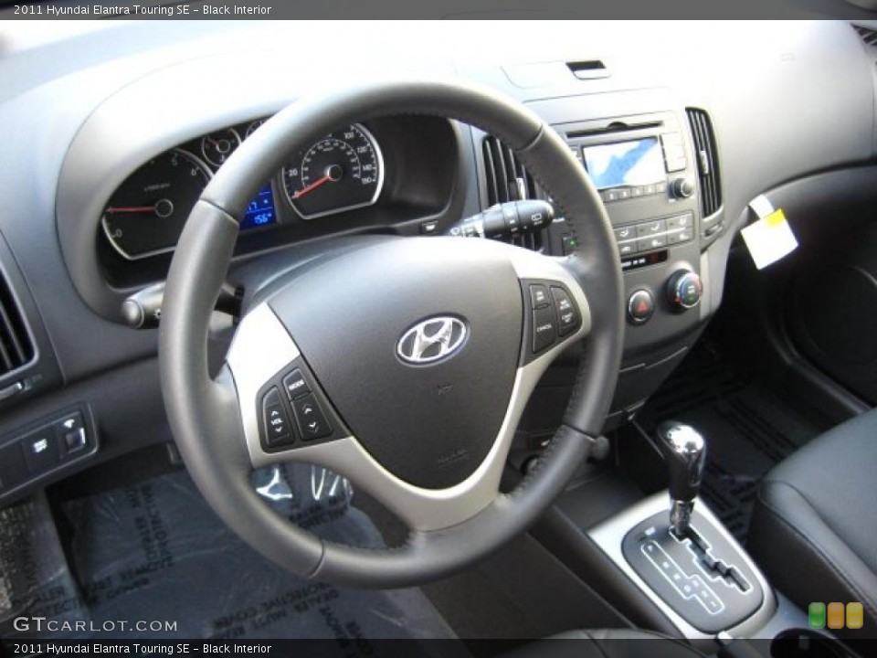 Black Interior Photo for the 2011 Hyundai Elantra Touring SE #45829553