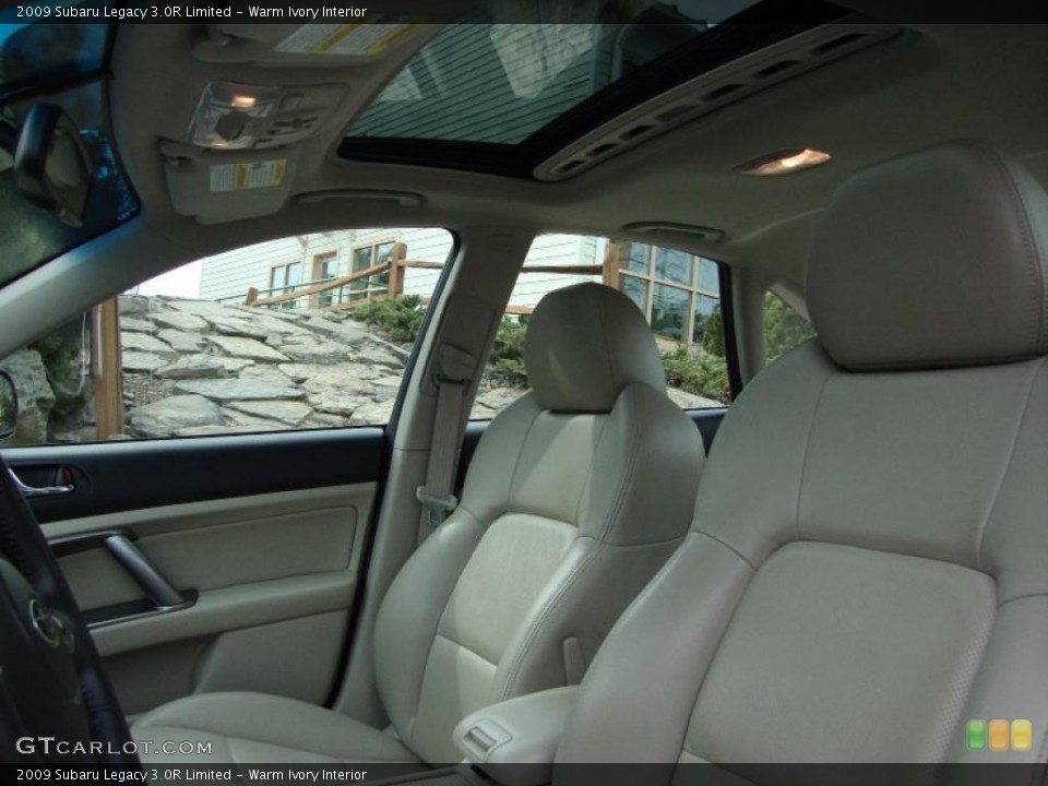 Warm Ivory Interior Photo for the 2009 Subaru Legacy 3.0R Limited #45834875