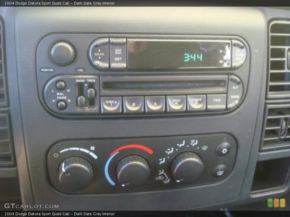 Dark Slate Gray Interior Controls for the 2004 Dodge Dakota Sport Quad Cab #45843560