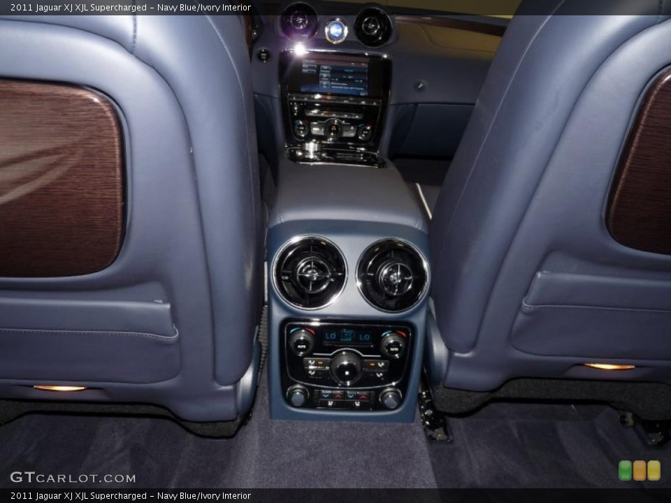 Navy Blue/Ivory Interior Photo for the 2011 Jaguar XJ XJL Supercharged #45844836