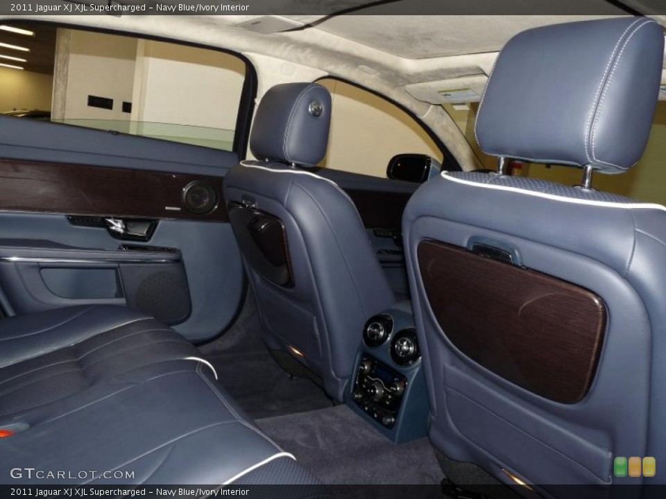 Navy Blue/Ivory Interior Photo for the 2011 Jaguar XJ XJL Supercharged #45844848