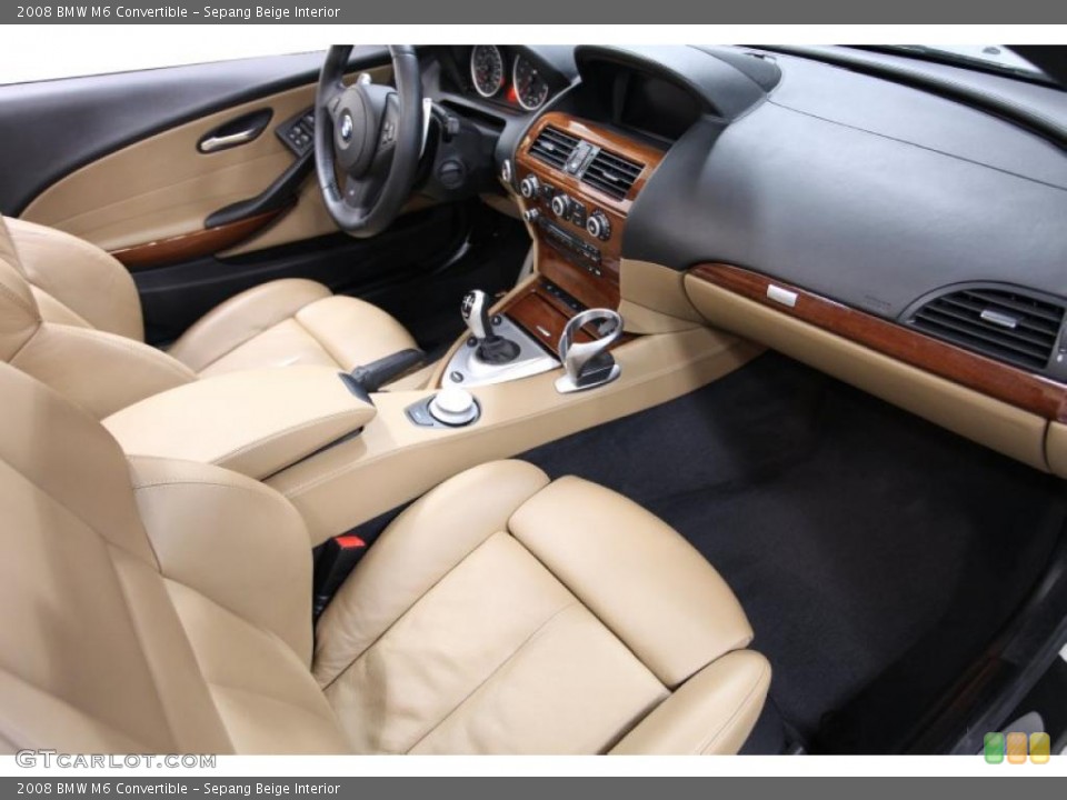 Sepang Beige Interior Dashboard for the 2008 BMW M6 Convertible #45854586