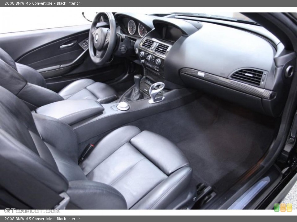 Black Interior Dashboard for the 2008 BMW M6 Convertible #45854926