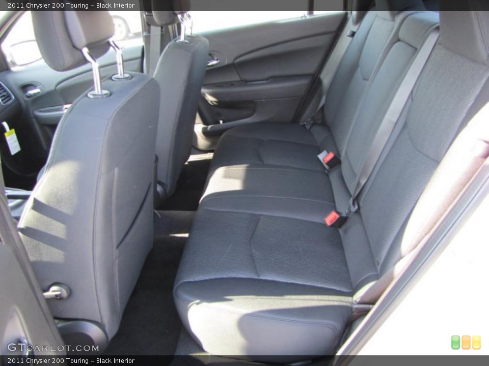 Black Interior Photo for the 2011 Chrysler 200 Touring #45858118