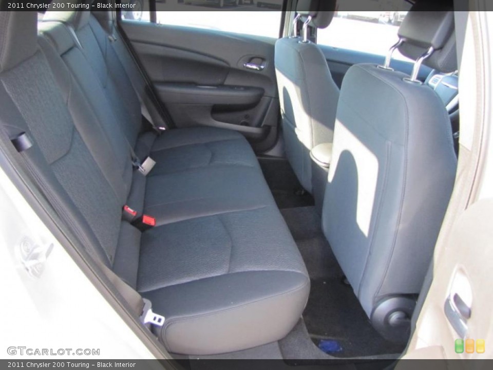 Black Interior Photo for the 2011 Chrysler 200 Touring #45858402
