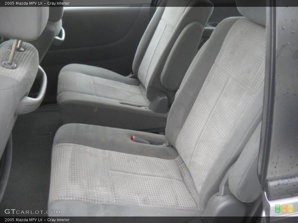 Gray Interior Photo for the 2005 Mazda MPV LX #45860915