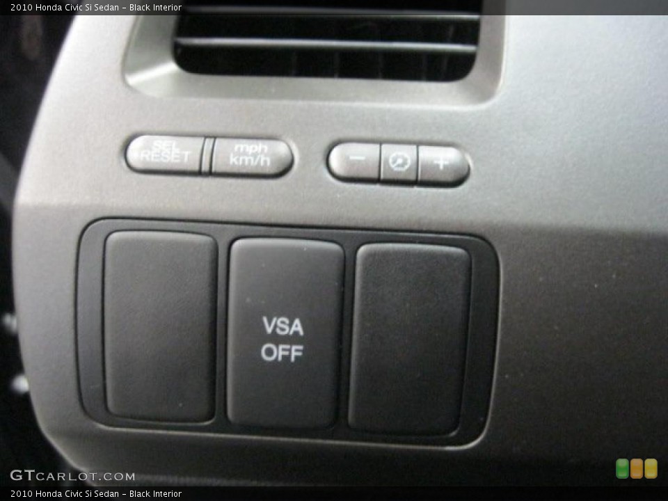 Black Interior Controls for the 2010 Honda Civic Si Sedan #45864259