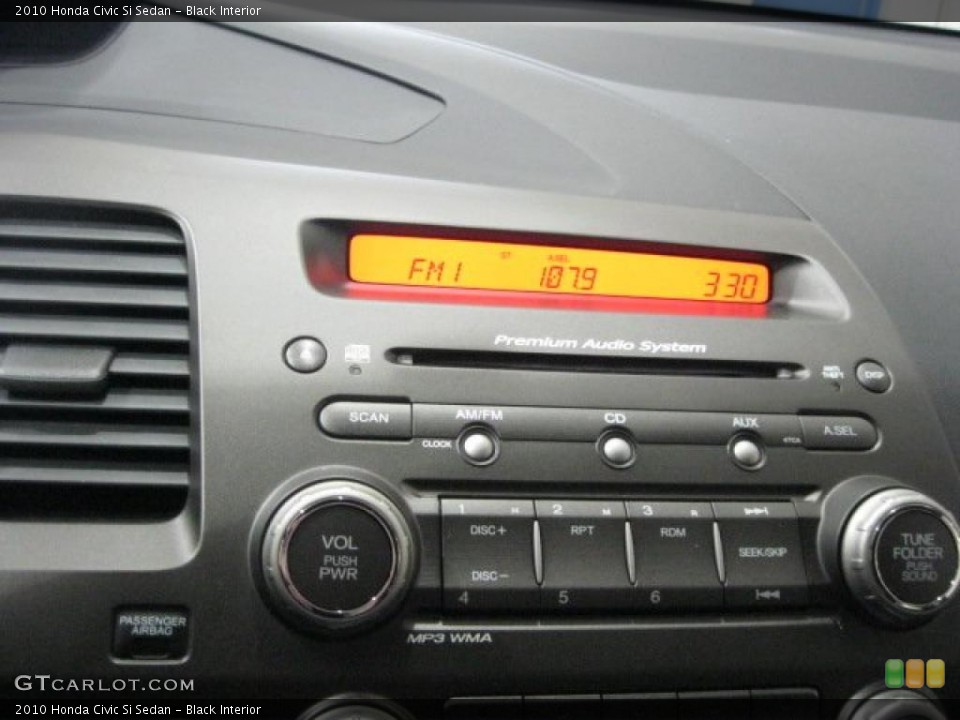 Black Interior Controls for the 2010 Honda Civic Si Sedan #45864295