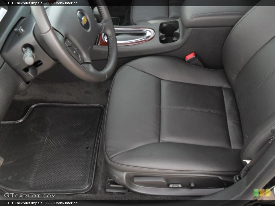Ebony Interior Photo for the 2011 Chevrolet Impala LTZ #45891360