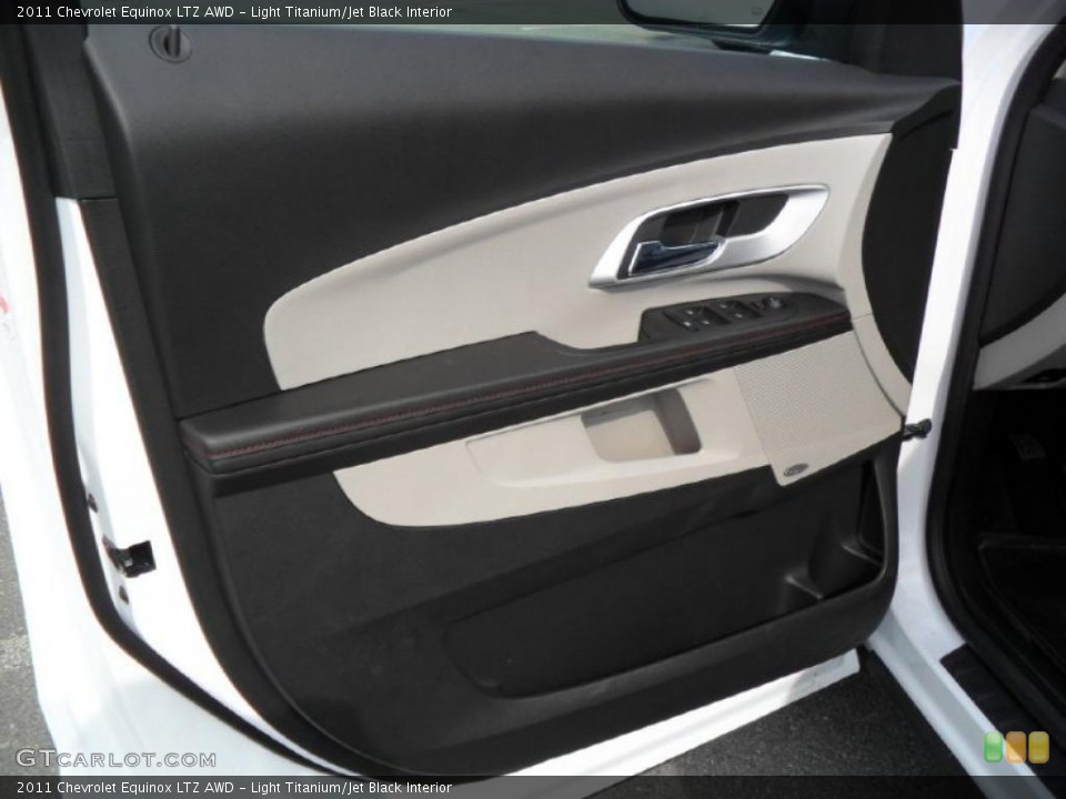 Light Titanium/Jet Black Interior Door Panel for the 2011 Chevrolet Equinox LTZ AWD #45891597