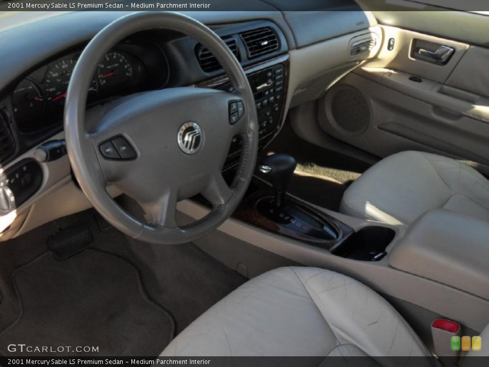 Medium Parchment Interior Photo for the 2001 Mercury Sable LS Premium Sedan #45892935