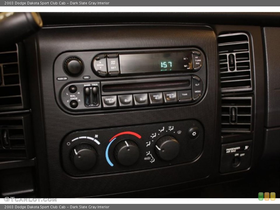 Dark Slate Gray Interior Controls for the 2003 Dodge Dakota Sport Club Cab #45901832