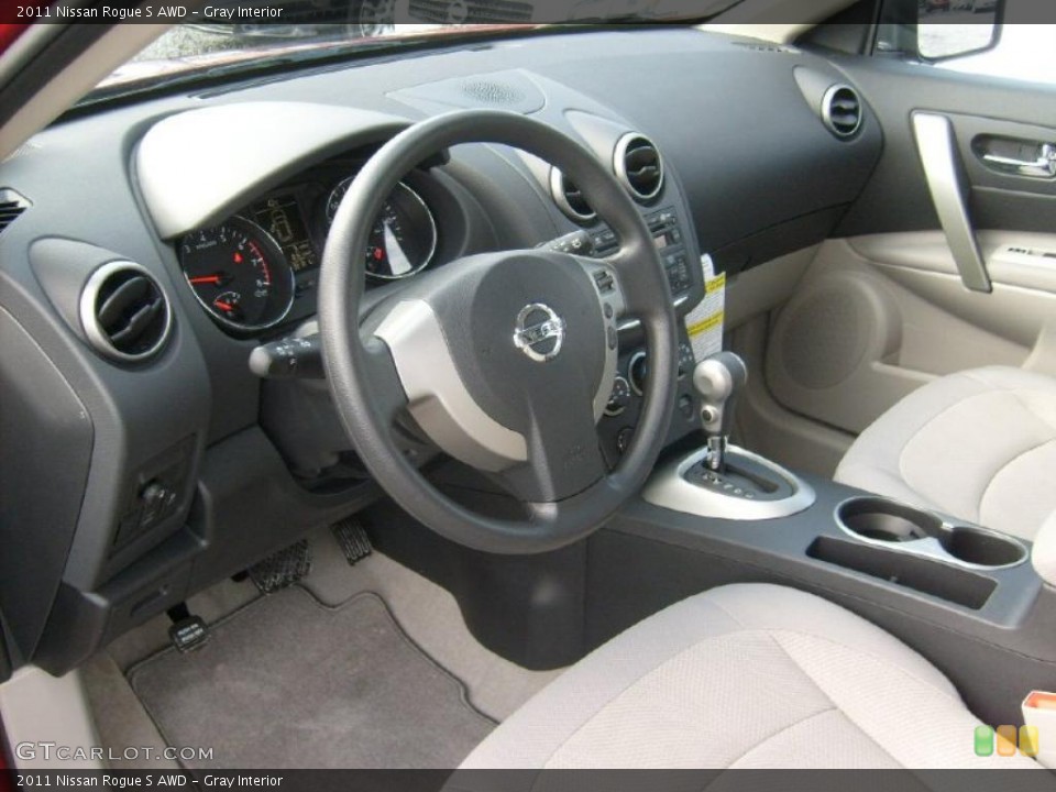 Gray Interior Photo for the 2011 Nissan Rogue S AWD #45904946