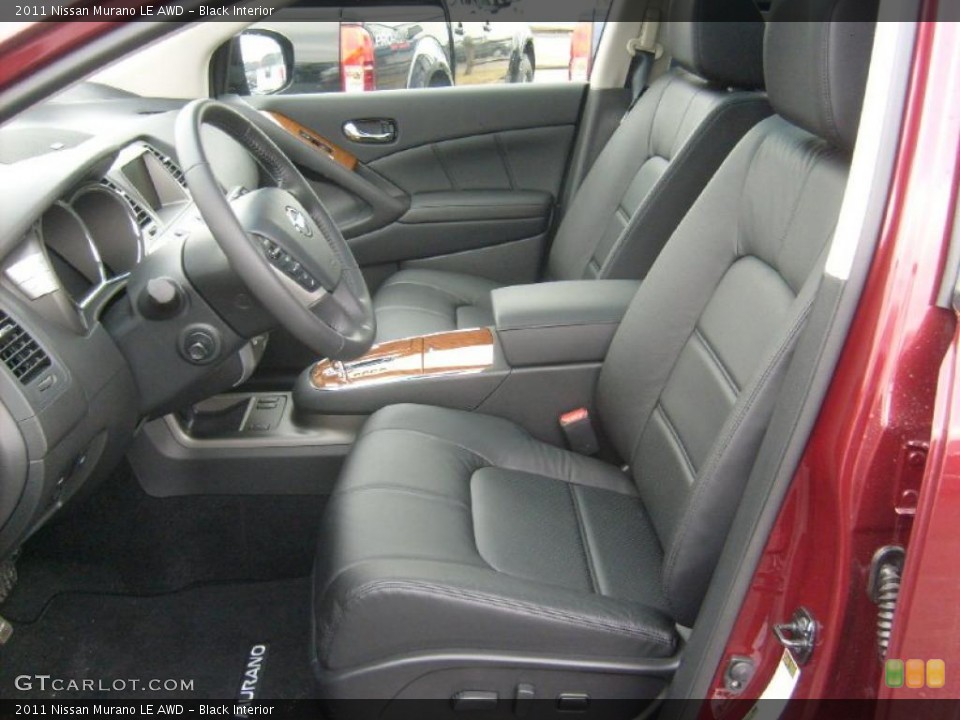 Black Interior Photo for the 2011 Nissan Murano LE AWD #45905513