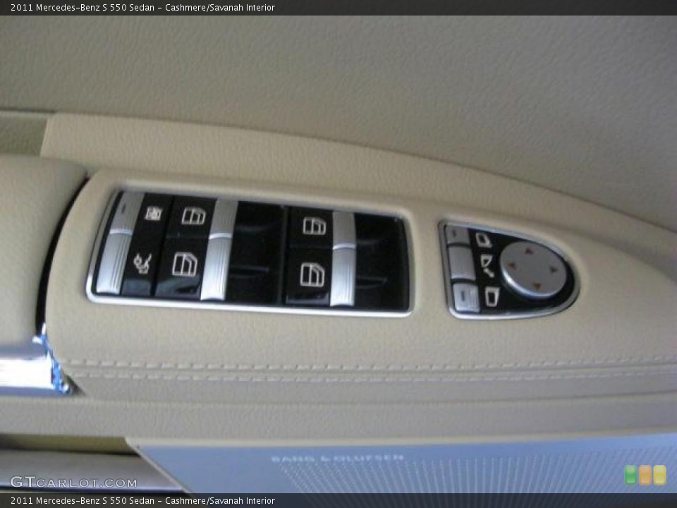 Cashmere/Savanah Interior Controls for the 2011 Mercedes-Benz S 550 Sedan #45905900