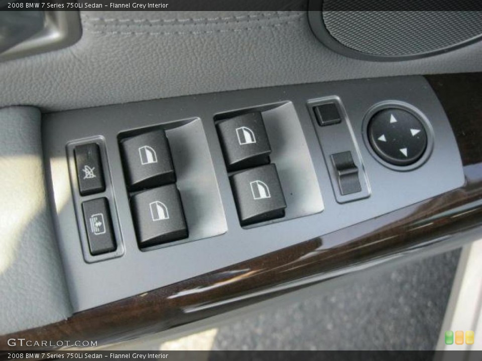 Flannel Grey Interior Controls for the 2008 BMW 7 Series 750Li Sedan #45906353