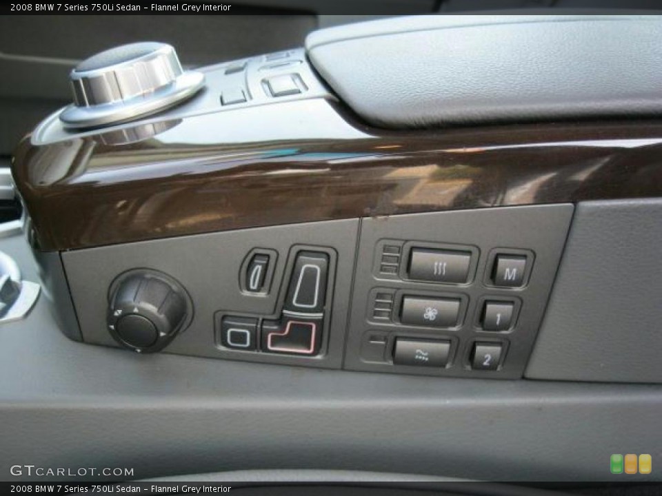 Flannel Grey Interior Controls for the 2008 BMW 7 Series 750Li Sedan #45906363