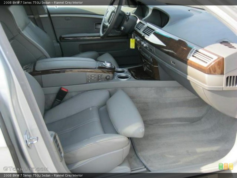 Flannel Grey Interior Photo for the 2008 BMW 7 Series 750Li Sedan #45906371