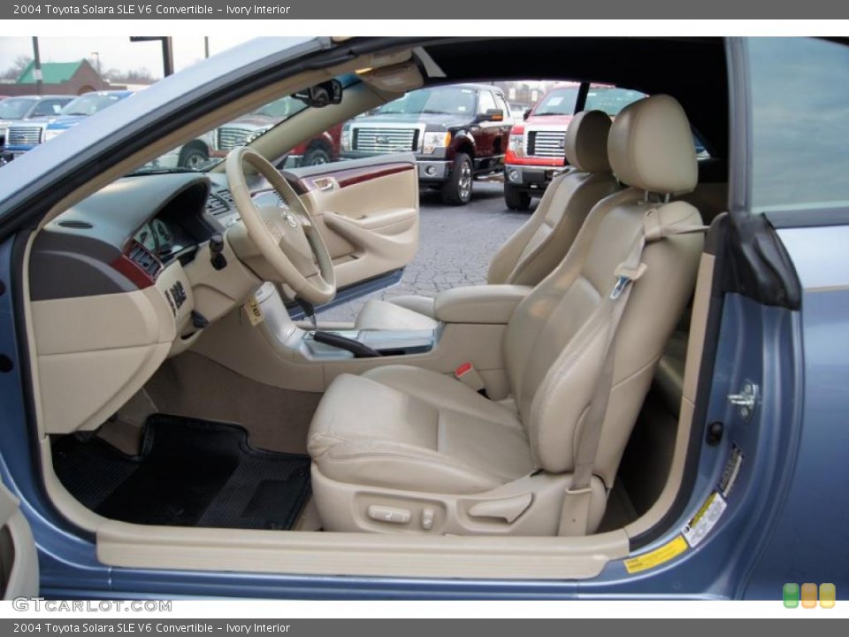 Ivory Interior Photo for the 2004 Toyota Solara SLE V6 Convertible #45915231
