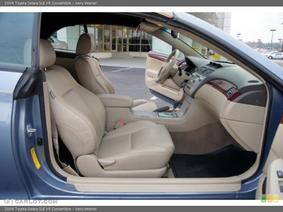 Ivory Interior Photo for the 2004 Toyota Solara SLE V6 Convertible #45915255