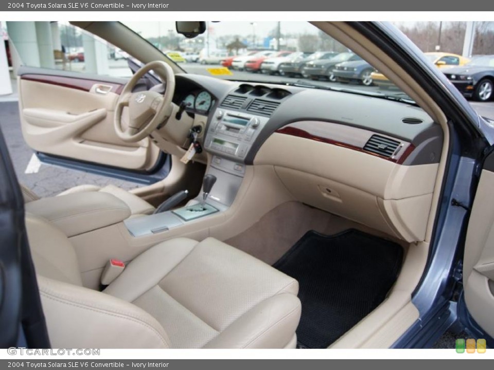 Ivory Interior Photo for the 2004 Toyota Solara SLE V6 Convertible #45915264