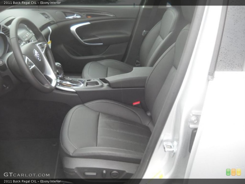 Ebony Interior Photo for the 2011 Buick Regal CXL #45917886
