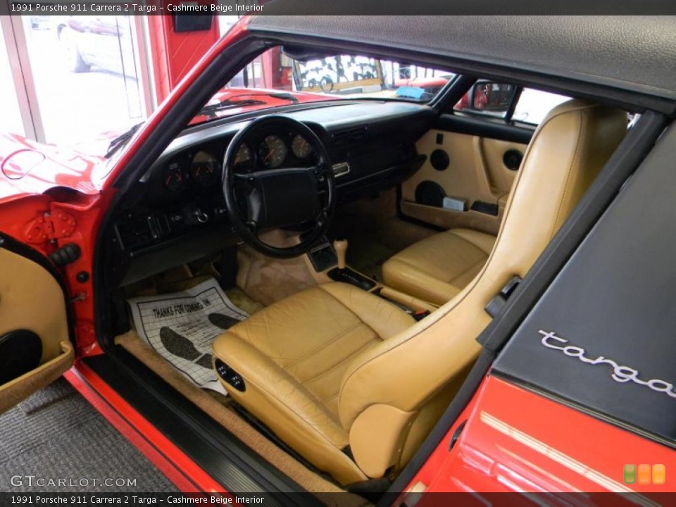 Cashmere Beige Interior Photo for the 1991 Porsche 911 Carrera 2 Targa #45923548