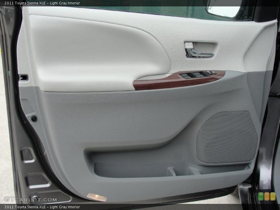 Light Gray Interior Door Panel for the 2011 Toyota Sienna XLE #45923704