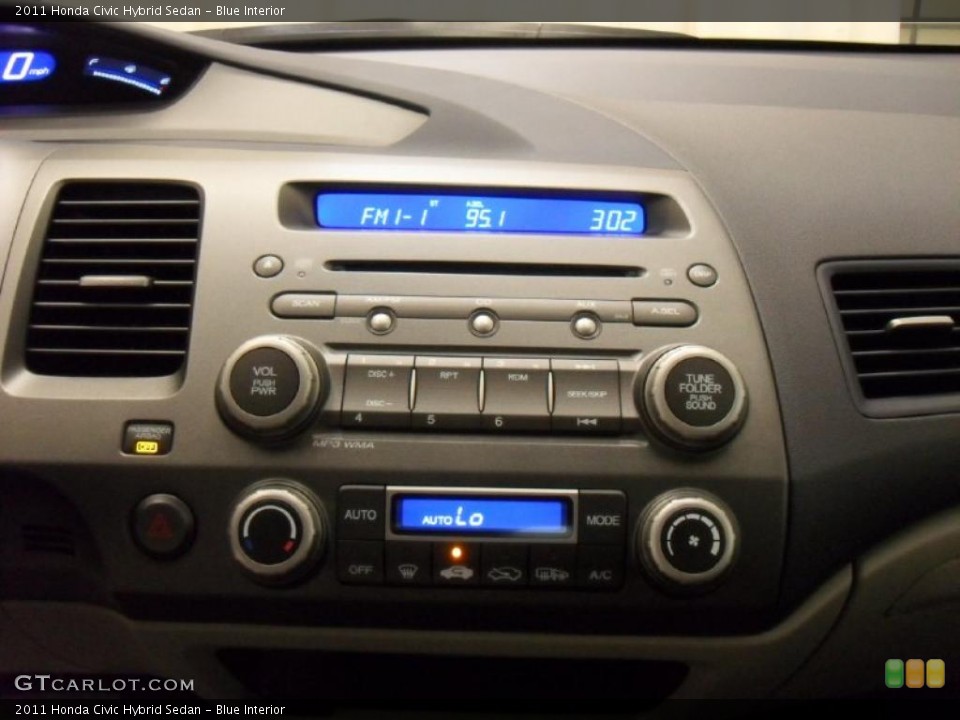 Blue Interior Controls for the 2011 Honda Civic Hybrid Sedan #45925963