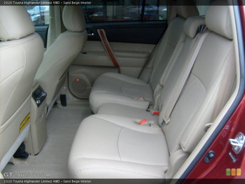 Sand Beige Interior Photo for the 2010 Toyota Highlander Limited 4WD #45926422