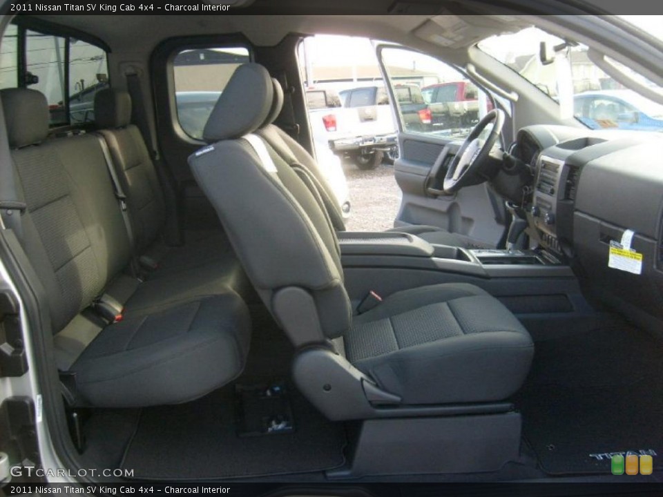 Charcoal Interior Photo for the 2011 Nissan Titan SV King Cab 4x4 #45926932