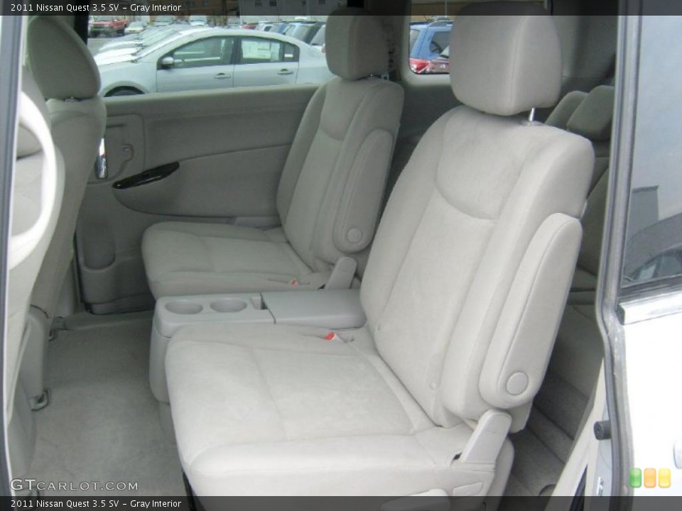Gray Interior Photo for the 2011 Nissan Quest 3.5 SV #45926941