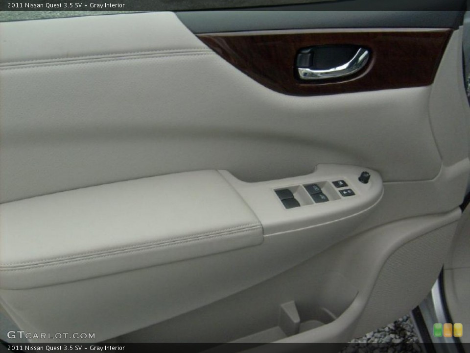 Gray Interior Door Panel for the 2011 Nissan Quest 3.5 SV #45927022